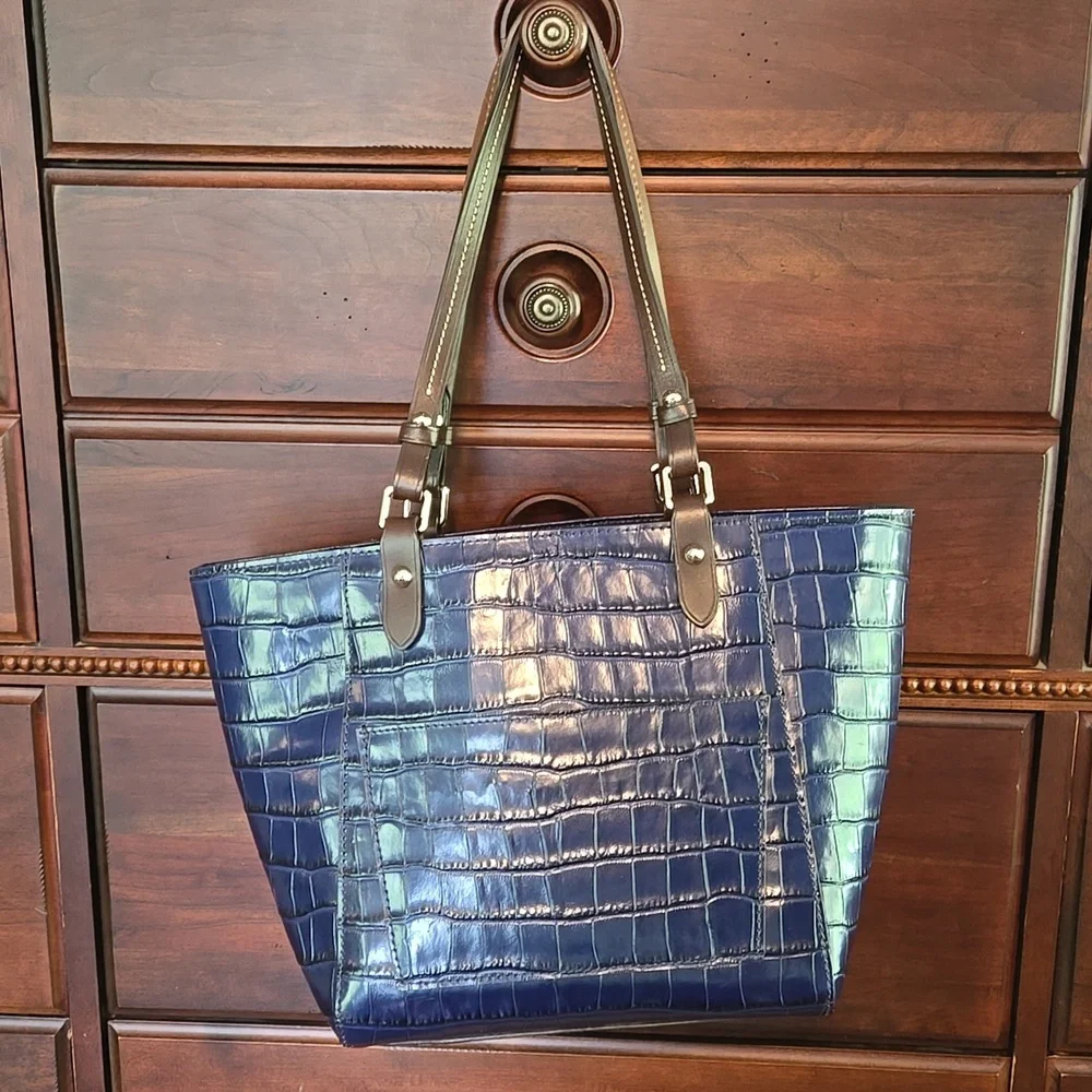 Dooney & Bourke Exotic Leather Purse - Picture 4 of 13